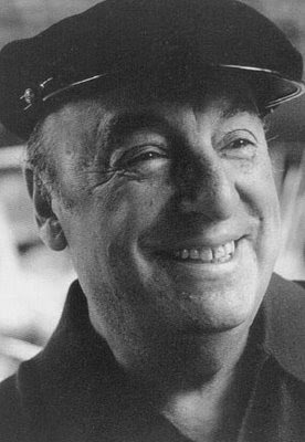 Eu acuso pablo neruda